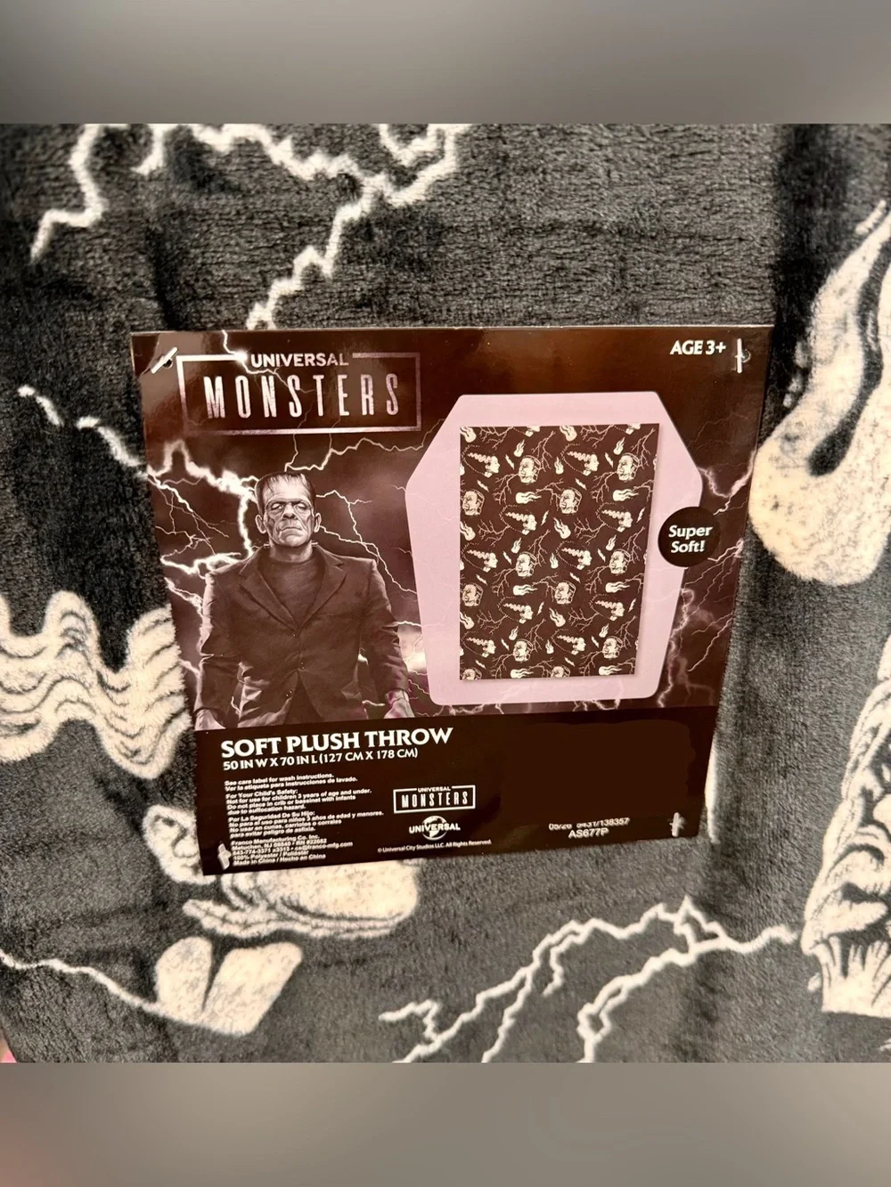 frankenstine halloween horror plush blanket throw